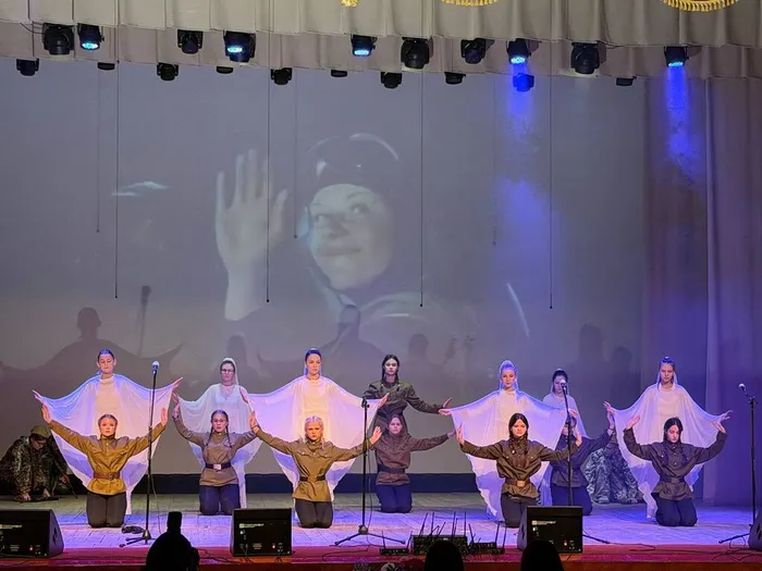 photo_5240408392810043363_y