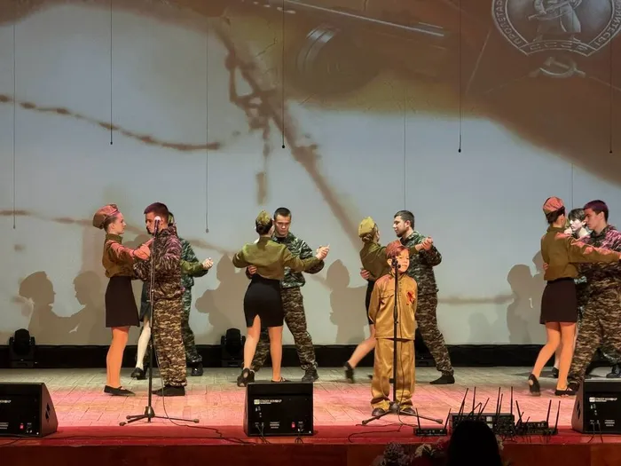 photo_5240408392810043359_y