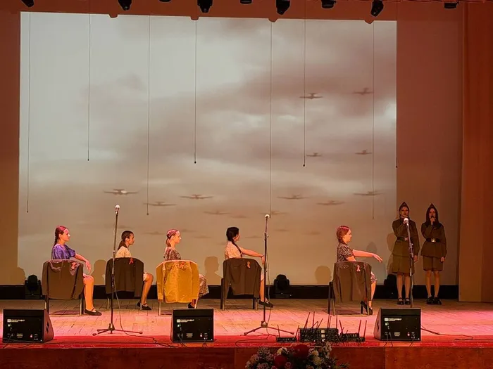 photo_5240408392810043354_y