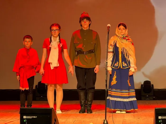 photo_5240408392810043357_y