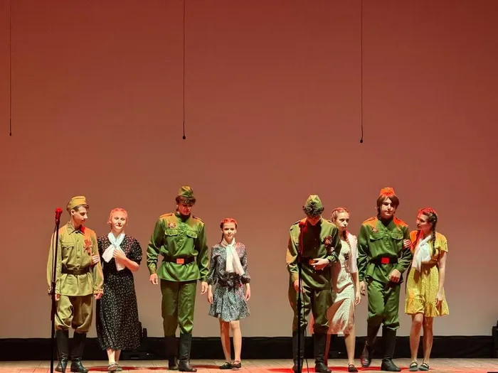 photo_5240408392810043356_y